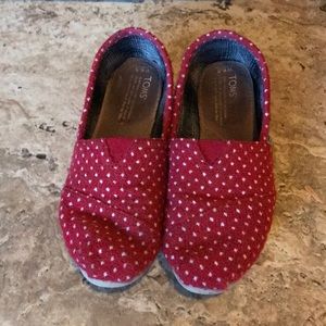 EUC Red Polka Dot TOMS